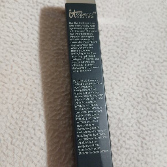 IT Bye Bye Lid Lines Shadow Primer w/hydro collagen translucent universal .19 oz - Picture 5 of 7
